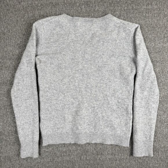 Nordstrom V Neck Sweater Womens Medium Gray 100% Cashmere Pullover Soft Comfy - Picture 3 of 6